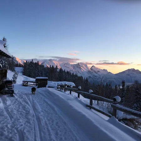 Simmering Alm Lodge Obsteig
