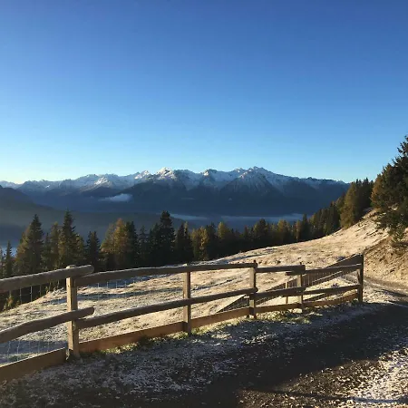 Simmering Alm Lodge Obsteig